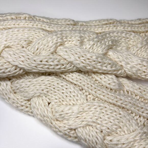 KBb Thick Cable Knit Soft Cream White Arm Warmers (NWT) - Picture 4 of 10
